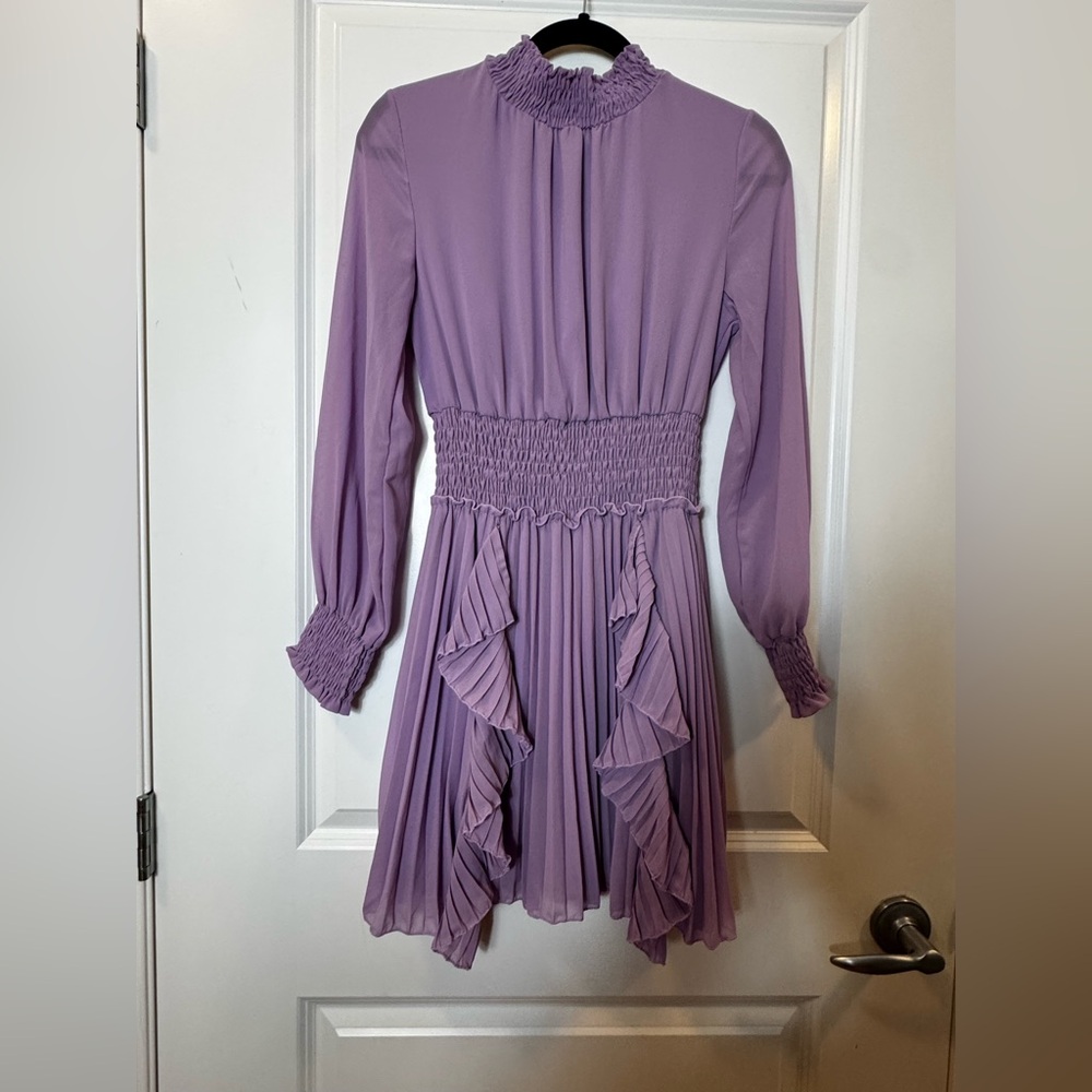 💜 Ethereal Lavender Pleated Mini Dress - Smocked Waist & Ruffle Detail - Size L - Picture 2 of 9